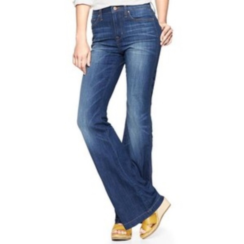 Gap 1969 Midrise flare jeans